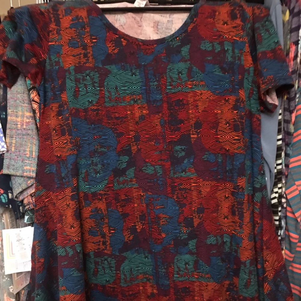 Lularoe Xsmall perfect T
